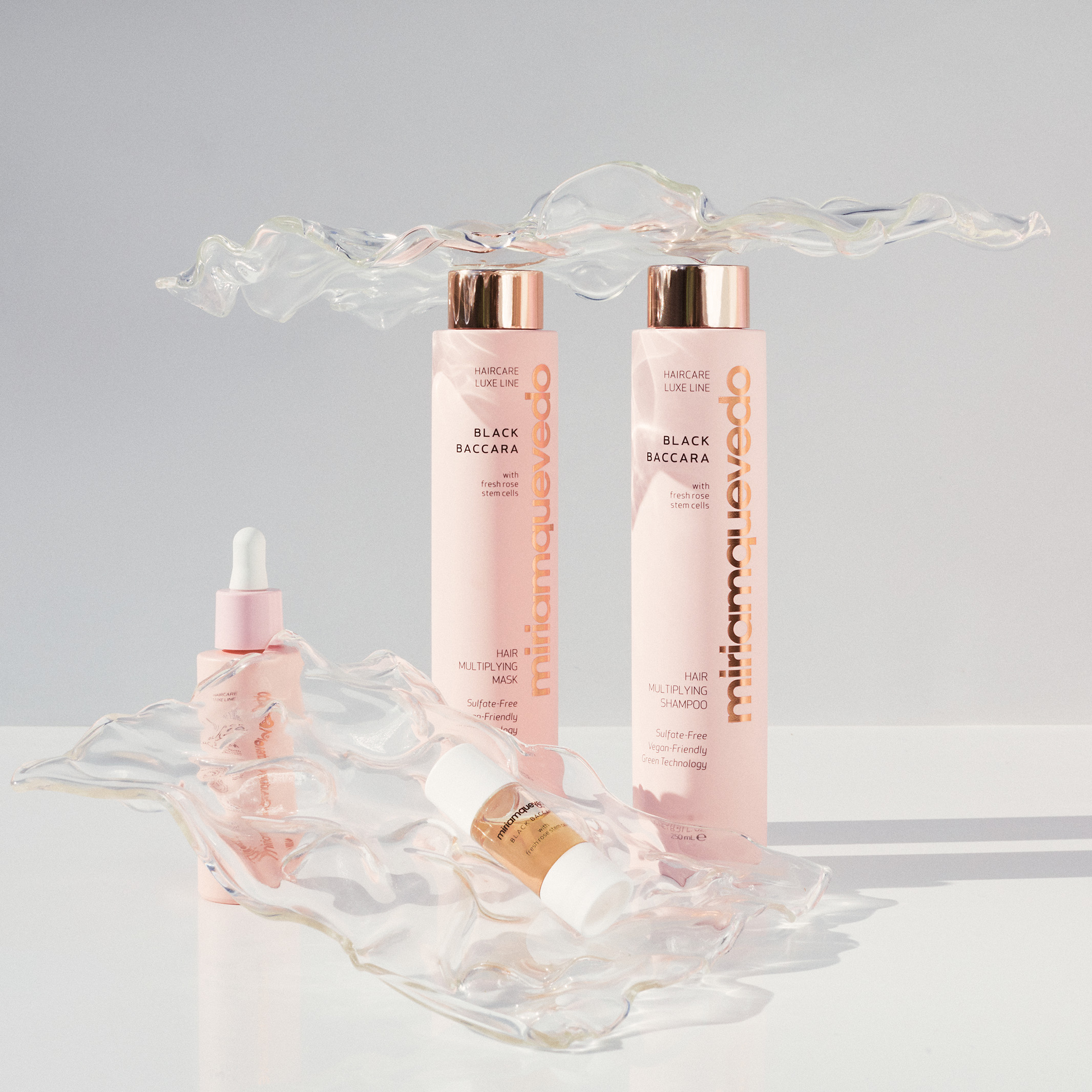 Black baccara hair multiplying intensive shampoo – 200 ml - Afbeelding 2